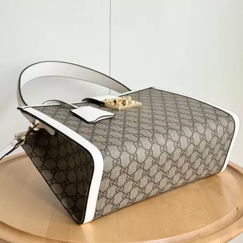 Replica Gucci AAA Quality Handbags For Women #1357218 $80.00 USD for Wholesale