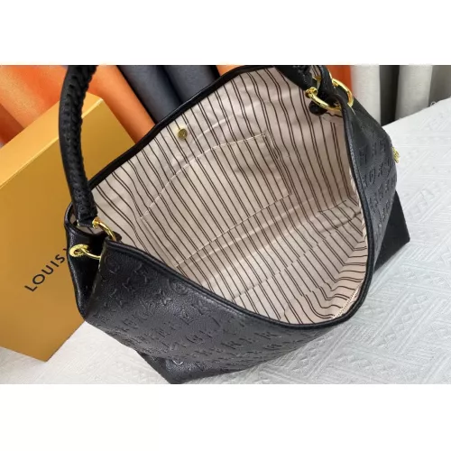 Replica Louis Vuitton AAA Quality Handbags For Women #1357619 $76.00 USD for Wholesale