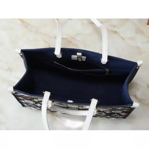 Replica Louis Vuitton AAA Quality Handbags For Women #1357953 $80.00 USD for Wholesale