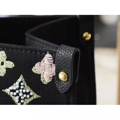 Replica Louis Vuitton AAA Quality Handbags For Women #1357956 $80.00 USD for Wholesale