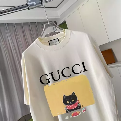 Replica Gucci T-Shirts Short Sleeved For Unisex #1358819 $42.00 USD for Wholesale