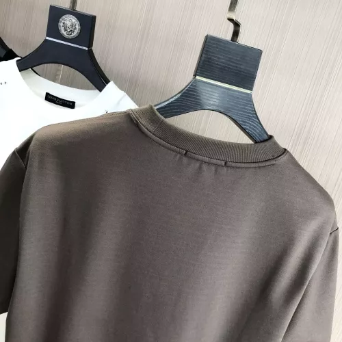 Replica Louis Vuitton LV T-Shirts Short Sleeved For Men #1359146 $76.00 USD for Wholesale