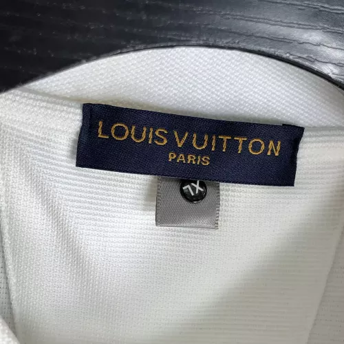Replica Louis Vuitton LV T-Shirts Short Sleeved For Men #1359148 $82.00 USD for Wholesale