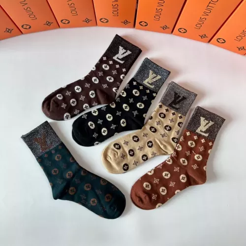 Replica Louis Vuitton LV Socks #1360307 $29.00 USD for Wholesale