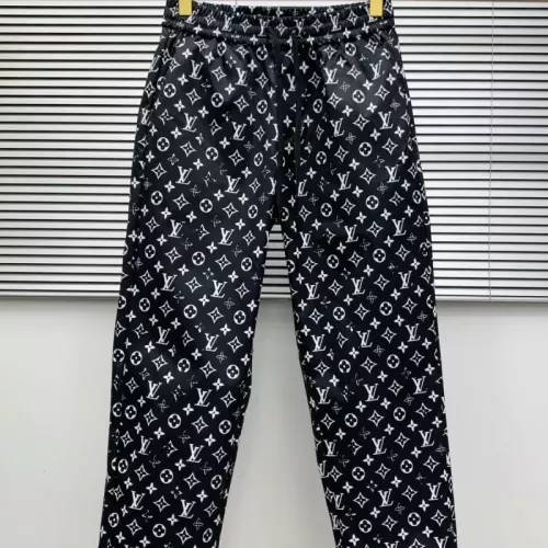 Replica Louis Vuitton LV Tracksuits Long Sleeved For Men #1361003 $105.00 USD for Wholesale
