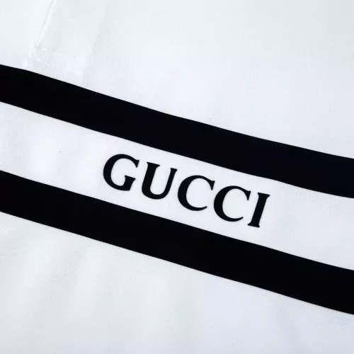 Replica Gucci T-Shirts Short Sleeved For Unisex #1361871 $42.00 USD for Wholesale