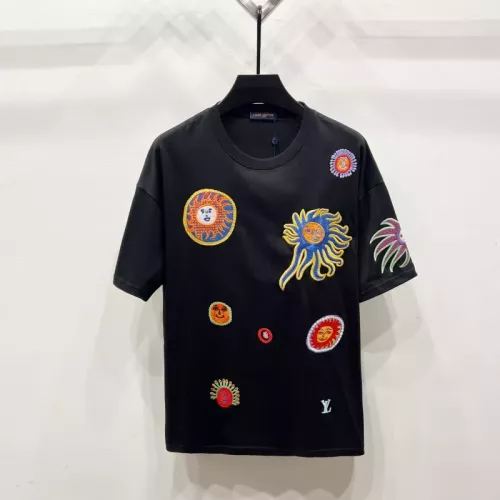 Cheap Louis Vuitton LV T-Shirts Short Sleeved For Unisex #1361989, $$52.00 USD On Louis Vuitton LV T-Shirts