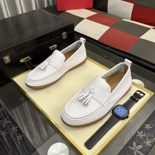 Replica Salvatore Ferragamo Leather Shoes For Men #1362170 $92.00 USD for Wholesale