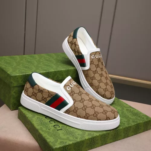 Replica Gucci Casual Shoes For Men #1362208 $72.00 USD for Wholesale