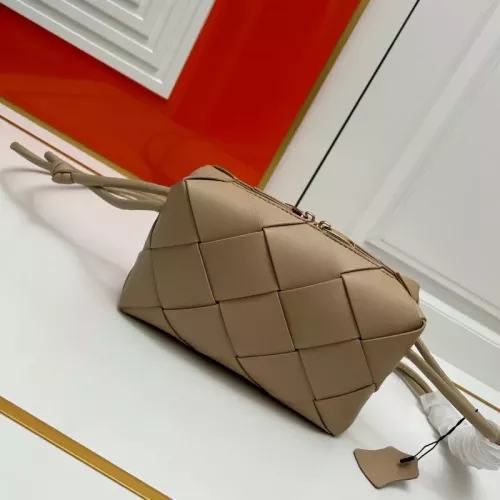 Cheap Bottega Veneta BV AAA Quality Messenger Bags For Women #1363643, $$96.00 USD On Bottega Veneta BV AAA Quality Messenger Bags
