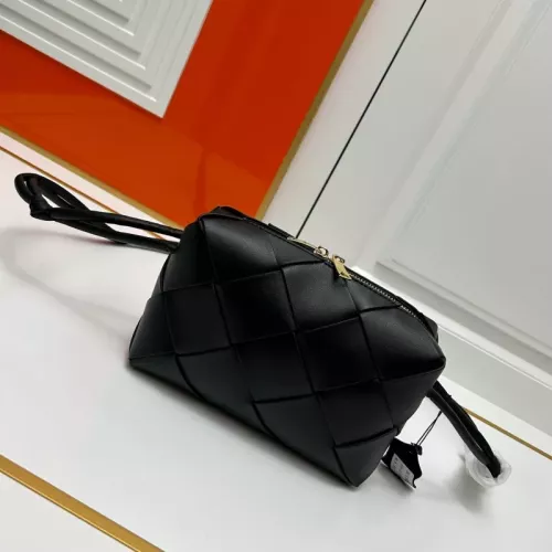 Cheap Bottega Veneta BV AAA Quality Messenger Bags For Women #1363645, $$96.00 USD On Bottega Veneta BV AAA Quality Messenger Bags