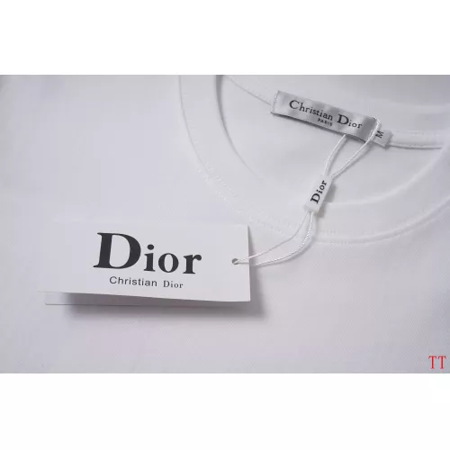 Replica Christian Dior T-Shirts Short Sleeved For Unisex #1365076 $32.00 USD for Wholesale