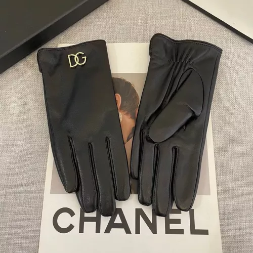 Replica Dolce & Gabbana Gloves For Women #1365810 $45.00 USD for Wholesale