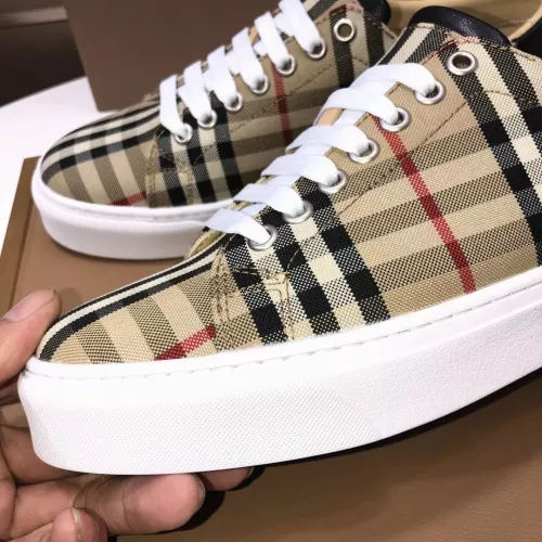 Replica Burberry Casual Shoes For Men #1367247 $92.00 USD for Wholesale