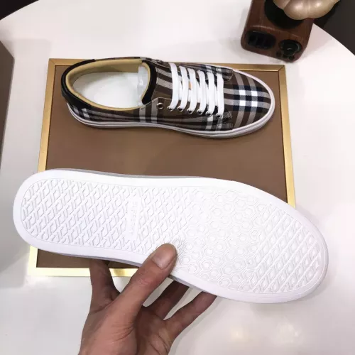Replica Burberry Casual Shoes For Men #1367248 $92.00 USD for Wholesale