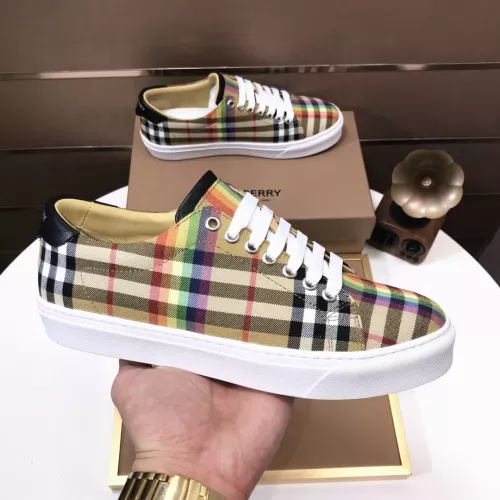 Replica Burberry Casual Shoes For Men #1367249 $92.00 USD for Wholesale