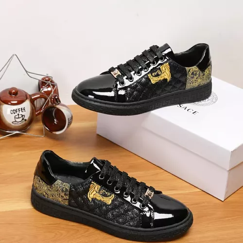 Replica Versace Casual Shoes For Men #1367311 $72.00 USD for Wholesale