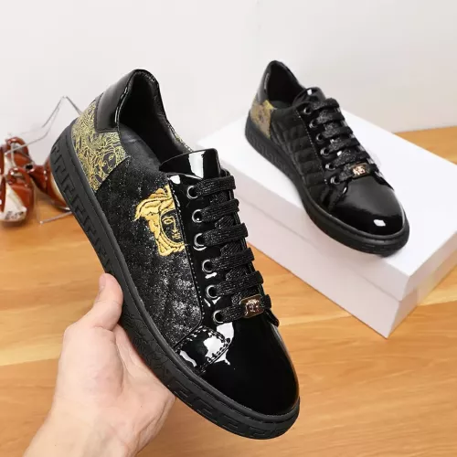 Replica Versace Casual Shoes For Men #1367311 $72.00 USD for Wholesale