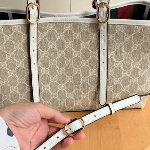 Replica Gucci AAA Quality Shoulder Bags For Women #1368815 $76.00 USD for Wholesale