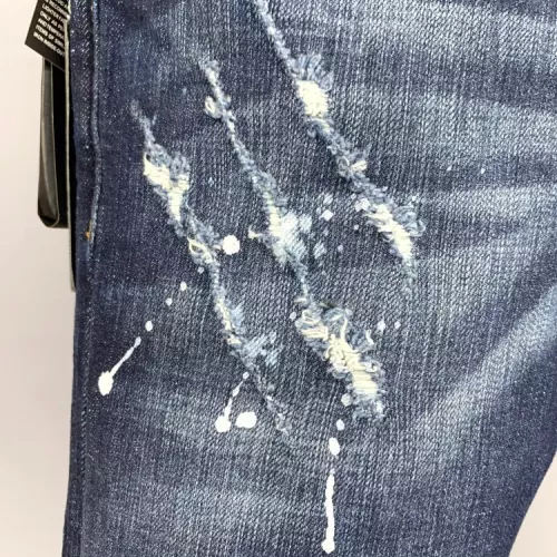 Replica Dsquared Jeans For Men #1368902 $60.00 USD for Wholesale
