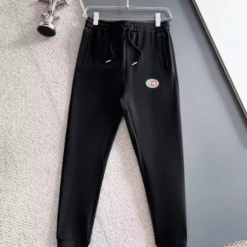 Replica Gucci Tracksuits Long Sleeved For Men #1370305 $82.00 USD for Wholesale