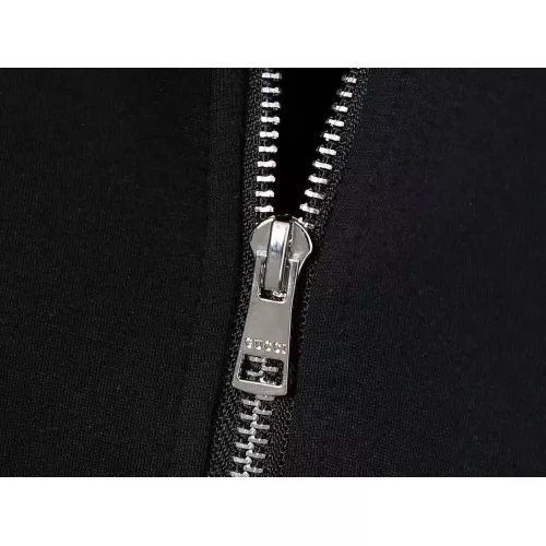 Replica Gucci Tracksuits Long Sleeved For Men #1370407 $82.00 USD for Wholesale