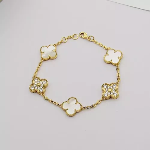 Cheap Van Cleef &amp; Arpels Bracelets For Women #1371301, $$29.00 USD On Van Cleef &amp; Arpels Bracelets