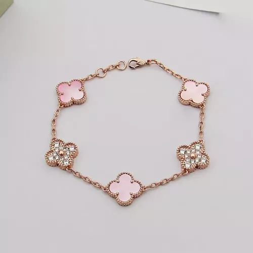 Cheap Van Cleef &amp; Arpels Bracelets For Women #1371303, $$29.00 USD On Van Cleef &amp; Arpels Bracelets