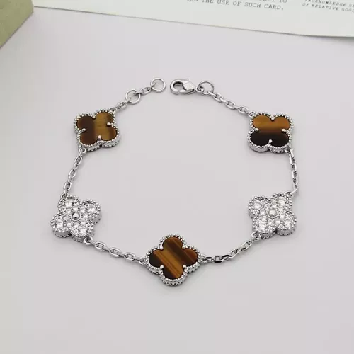 Cheap Van Cleef &amp; Arpels Bracelets For Women #1371311, $$29.00 USD On Van Cleef &amp; Arpels Bracelets