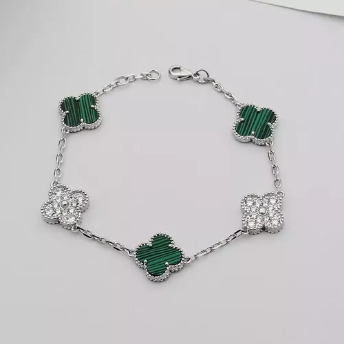Cheap Van Cleef &amp; Arpels Bracelets For Women #1371314, $$29.00 USD On Van Cleef &amp; Arpels Bracelets