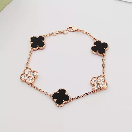 Cheap Van Cleef &amp; Arpels Bracelets For Women #1371321, $$29.00 USD On Van Cleef &amp; Arpels Bracelets