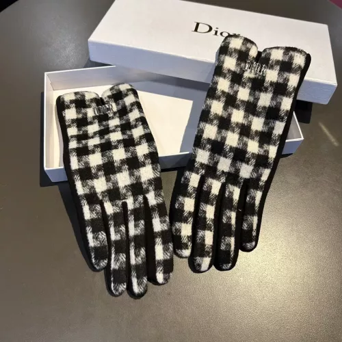 Replica Christian Dior Gloves #1372595 $34.00 USD for Wholesale