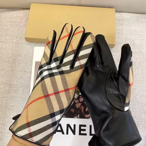 Replica Burberry Gloves #1372607 $48.00 USD for Wholesale