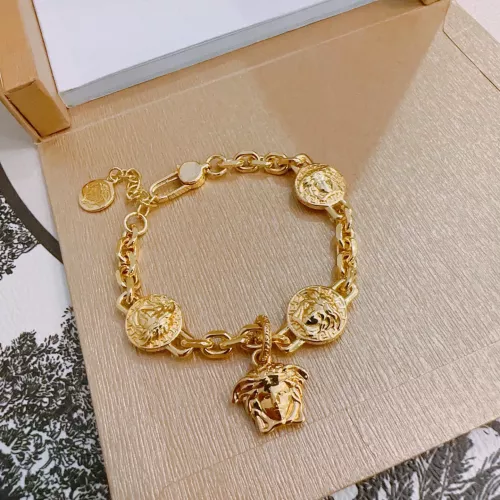 Cheap Versace Bracelets For Unisex #1373765, $$52.00 USD On Versace Bracelets