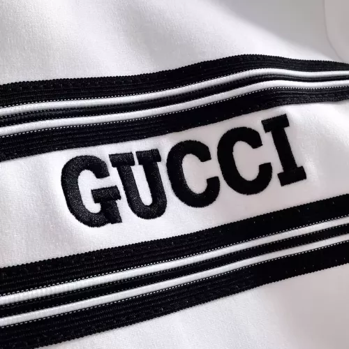 Replica Gucci Tracksuits Long Sleeved For Men #1377317 $96.00 USD for Wholesale