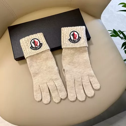 Cheap Moncler Gloves #1377816, $$38.00 USD On Moncler Gloves