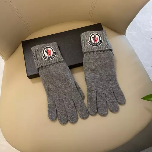 Cheap Moncler Gloves #1377818, $$38.00 USD On Moncler Gloves