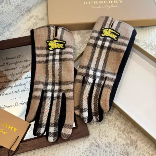 Replica Burberry Gloves #1379064 $36.00 USD for Wholesale