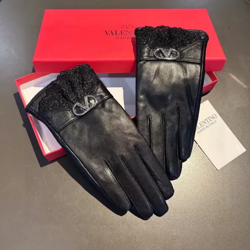 Cheap Valentino Gloves For Women #1379168, $$48.00 USD On Valentino Gloves