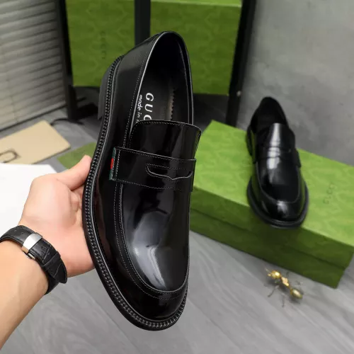 Replica Gucci Oxfords Shoes For Men #1380613 $96.00 USD for Wholesale