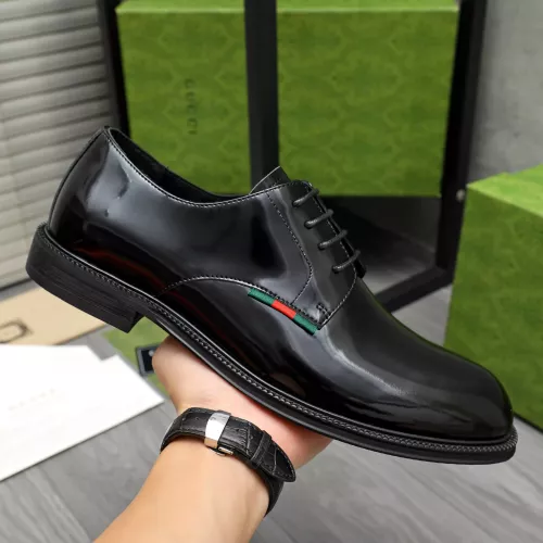 Replica Gucci Oxfords Shoes For Men #1380617 $96.00 USD for Wholesale