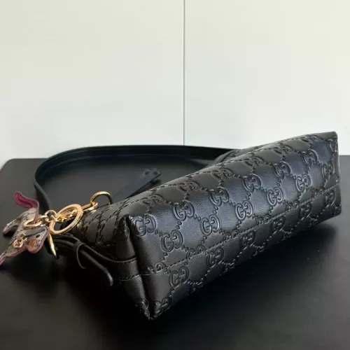 Replica Gucci AAA Quality Shoulder Bags For Women #1382295 $88.00 USD for Wholesale