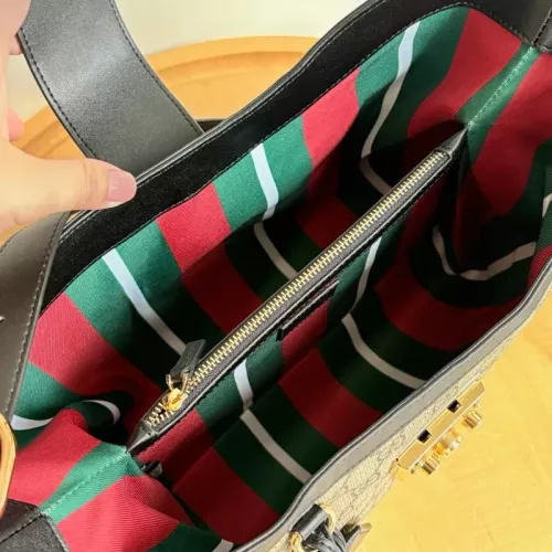 Replica Gucci AAA Quality Messenger Bags For Women #1382325 $80.00 USD for Wholesale