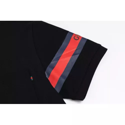 Replica Gucci T-Shirts Short Sleeved For Men #1386097 $39.00 USD for Wholesale