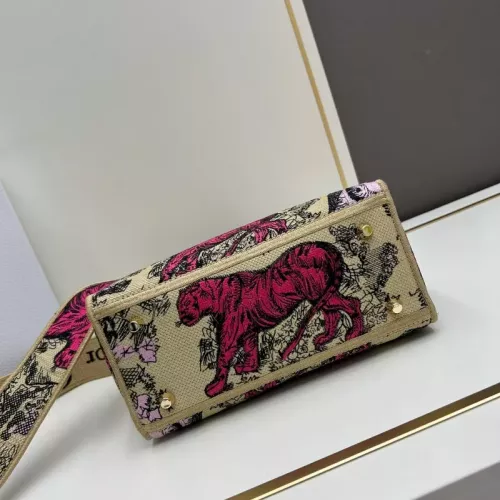 Replica Christian Dior AAA Quality Handbags For Women #1386154 $115.00 USD for Wholesale