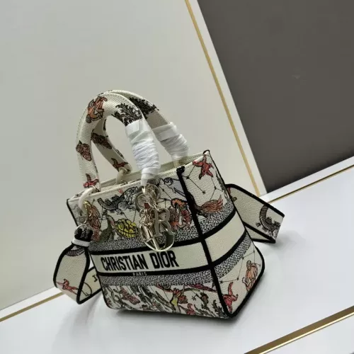 Replica Christian Dior AAA Quality Handbags For Women #1386171 $115.00 USD for Wholesale
