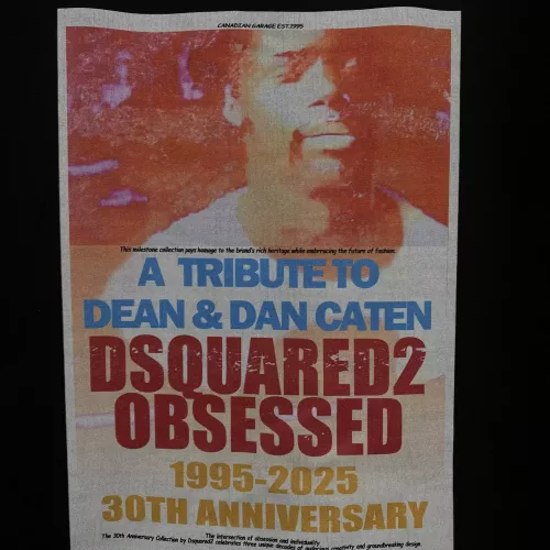 Replica Dsquared Hoodies Long Sleeved For Men #1387235 $42.00 USD for Wholesale