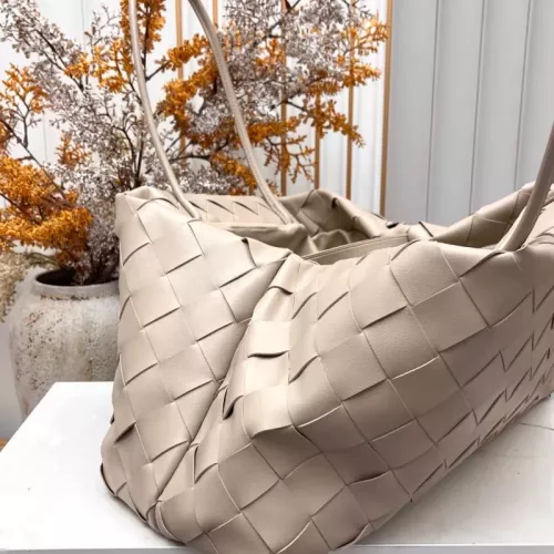Replica Bottega Veneta BV AAA Quality Shoulder Bags For Women #1387931 $108.00 USD for Wholesale