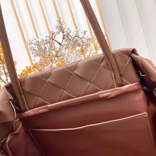 Replica Bottega Veneta BV AAA Quality Shoulder Bags For Women #1387934 $108.00 USD for Wholesale