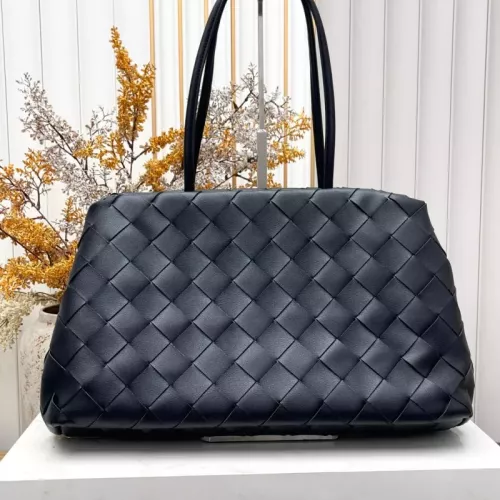 Cheap Bottega Veneta BV AAA Quality Shoulder Bags For Women #1387937, $$108.00 USD On Bottega Veneta BV AAA Quality Shoulder Bags